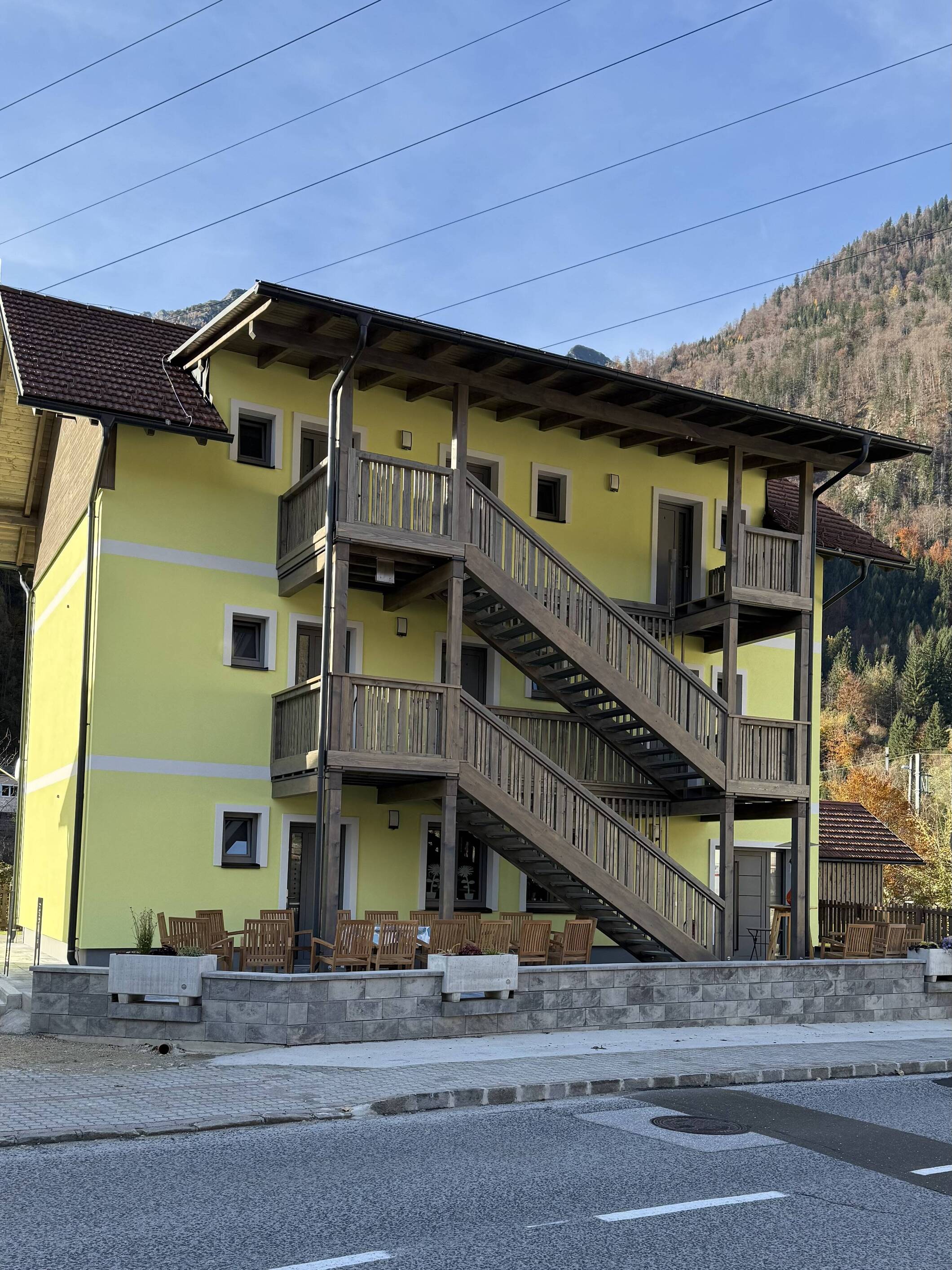 Außenansicht des Gesäuse Zimmer Motels